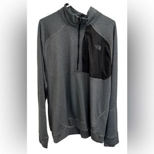 Men’s XL North Face Quarter Zip Pullover